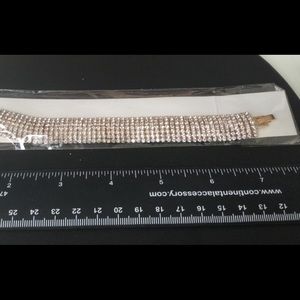 NWT CZ Sparkle Bracelet - 6” long (C526)